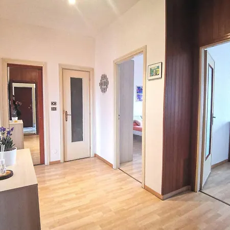 L'appartamento Sul Parco - Peaceful Stay, Stunning View & Free Parking