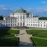 L'appartamento Sul Parco - Peaceful Stay, Stunning View & Free Parking Torino