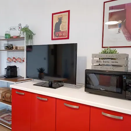 L'appartamento Sul Parco - Peaceful Stay, Stunning View & Free Parking Турин