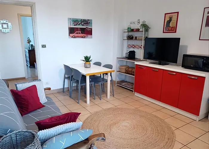 L'appartamento Sul Parco - Peaceful Stay, Stunning View & Free Parking Apartment Turin